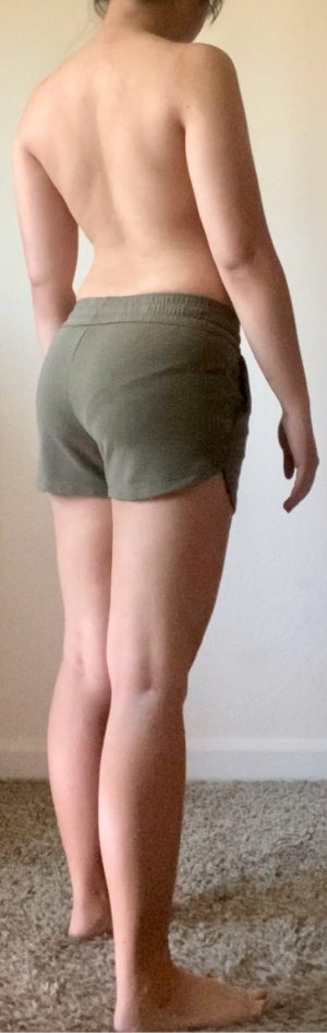 Fellow One Research, The Four Body Types Test - Body Type Quiz (Woman/Female) Results 1231, Body Type Two (BT2)